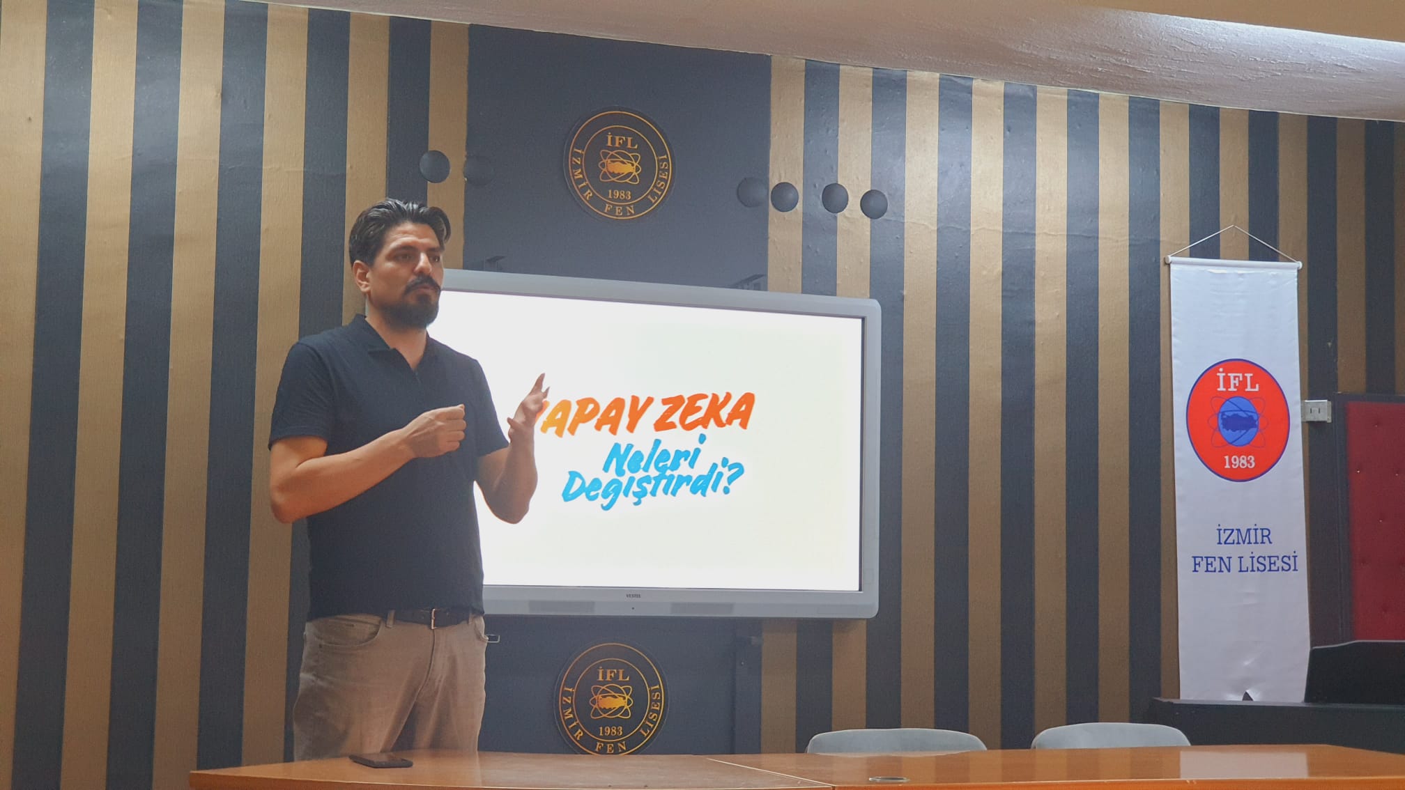 İzmir Fen Lisesi Konuşma